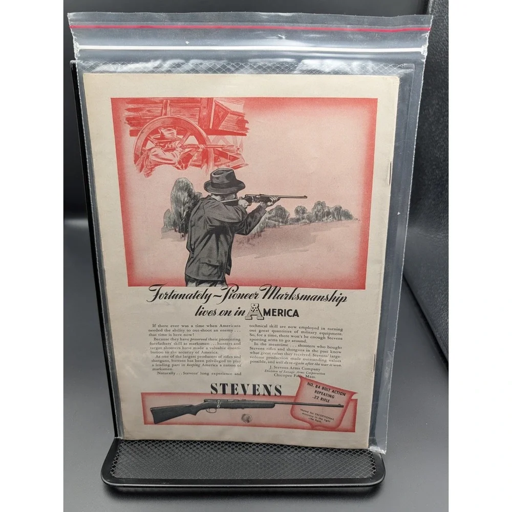 Vintage Hunting and Fishing Magazine - April 1943 Vintage Outdoorsman